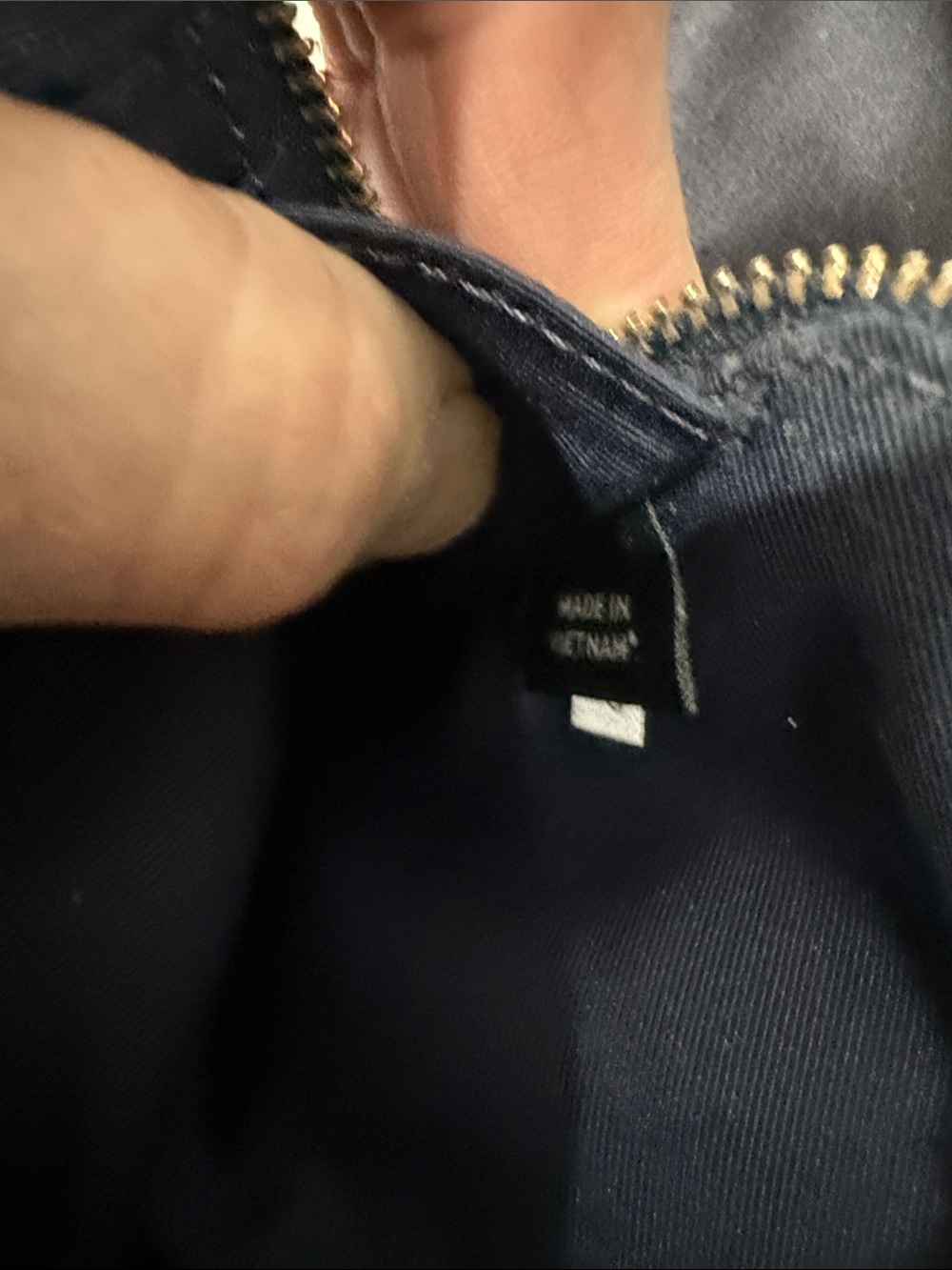 Coach NWOT double zip Tan Signature Canvas Wristlet with Navy Leather Trim - Picture 10 of 11